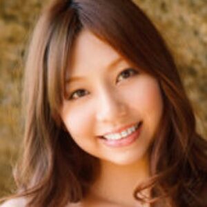 小泉麻耶 プロフィール写真