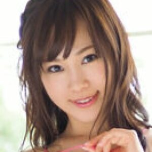 青山智美 プロフィール写真