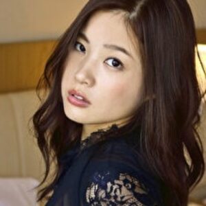 稲垣彩夏 プロフィール写真